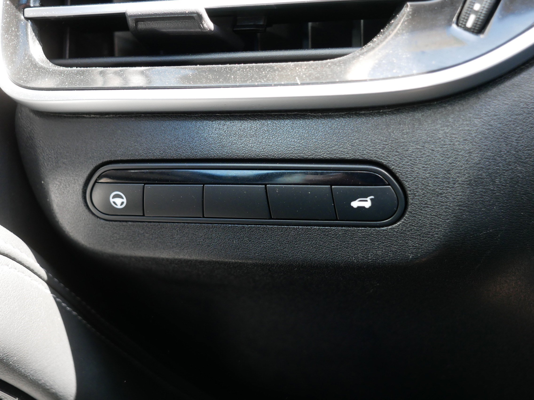 Certified 2023 INFINITI QX60 Luxe image 26