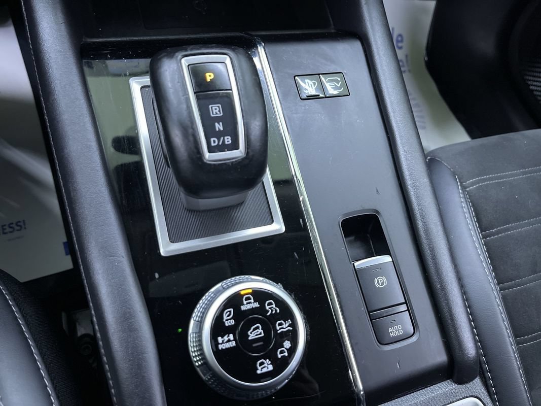 Used 2024 Mitsubishi Outlander Ralliart AWD/4WD image 26