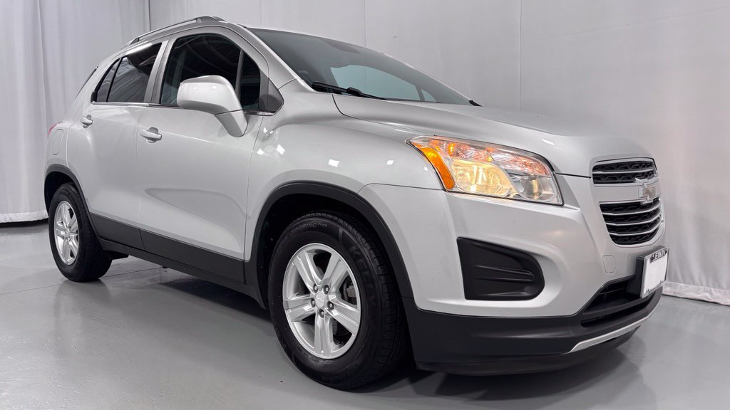 Used 2016 Chevrolet Trax LT FWD image 4