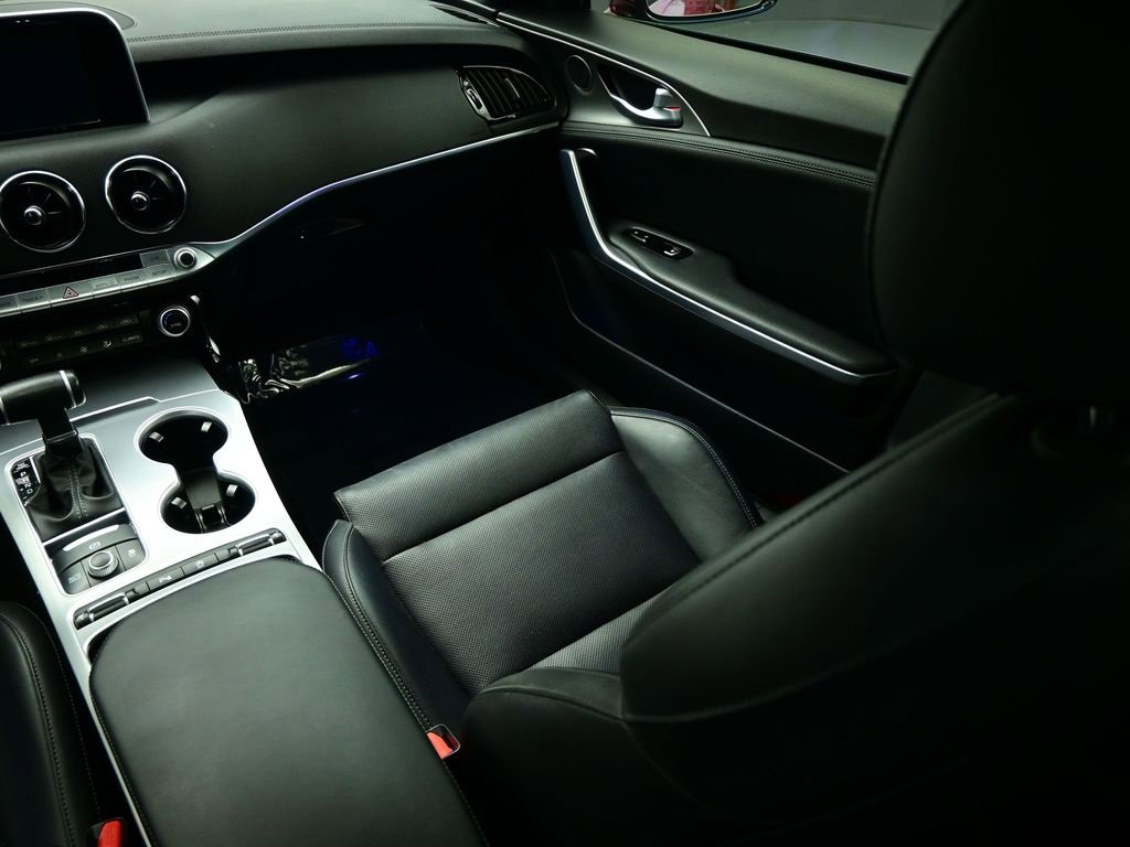 Certified 2019 Kia Stinger GT image 17