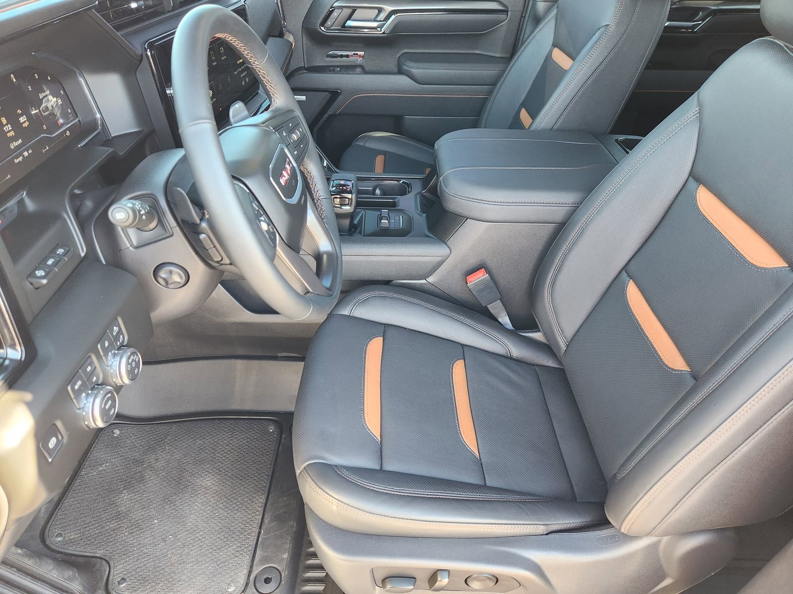 Used 2025 GMC Sierra 1500 AT4 w/ AT4 Premium Package image 16