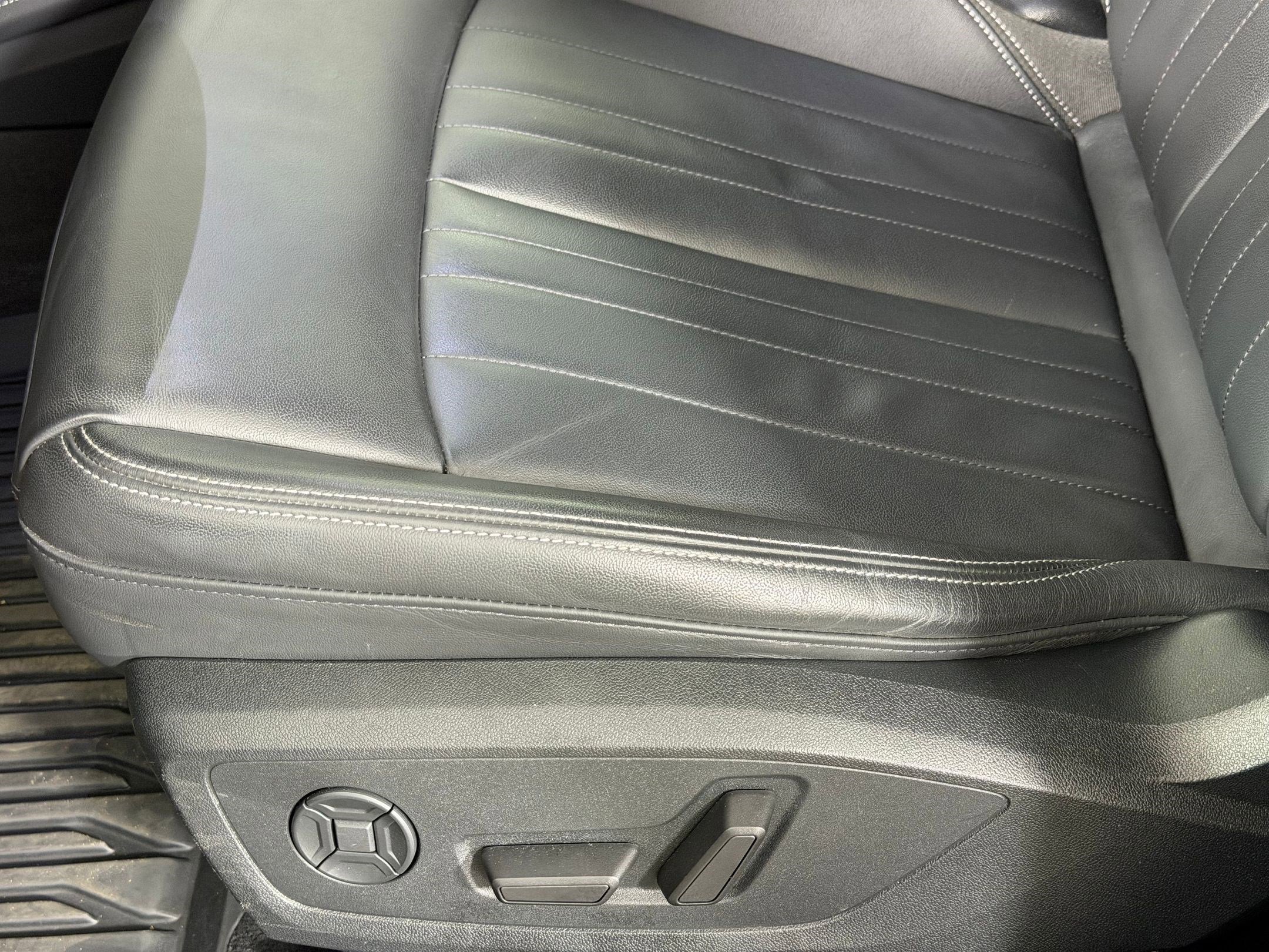 Used 2023 Audi A6 Premium Plus w/ Premium Plus Package AWD/4WD image 14