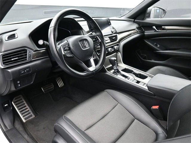 Used 2022 Honda Accord Sport image 18