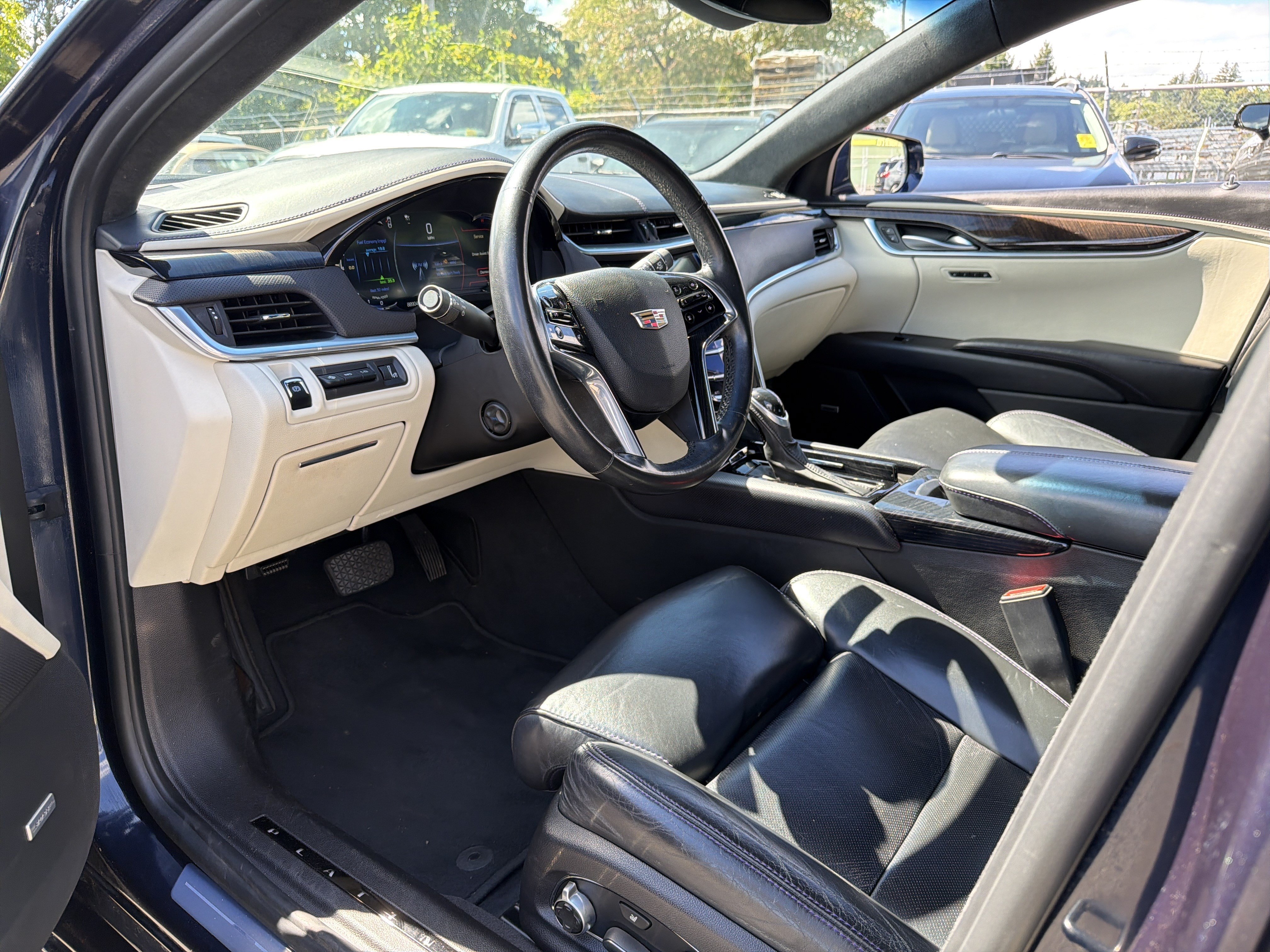 Used 2016 Cadillac XTS Platinum FWD image 7
