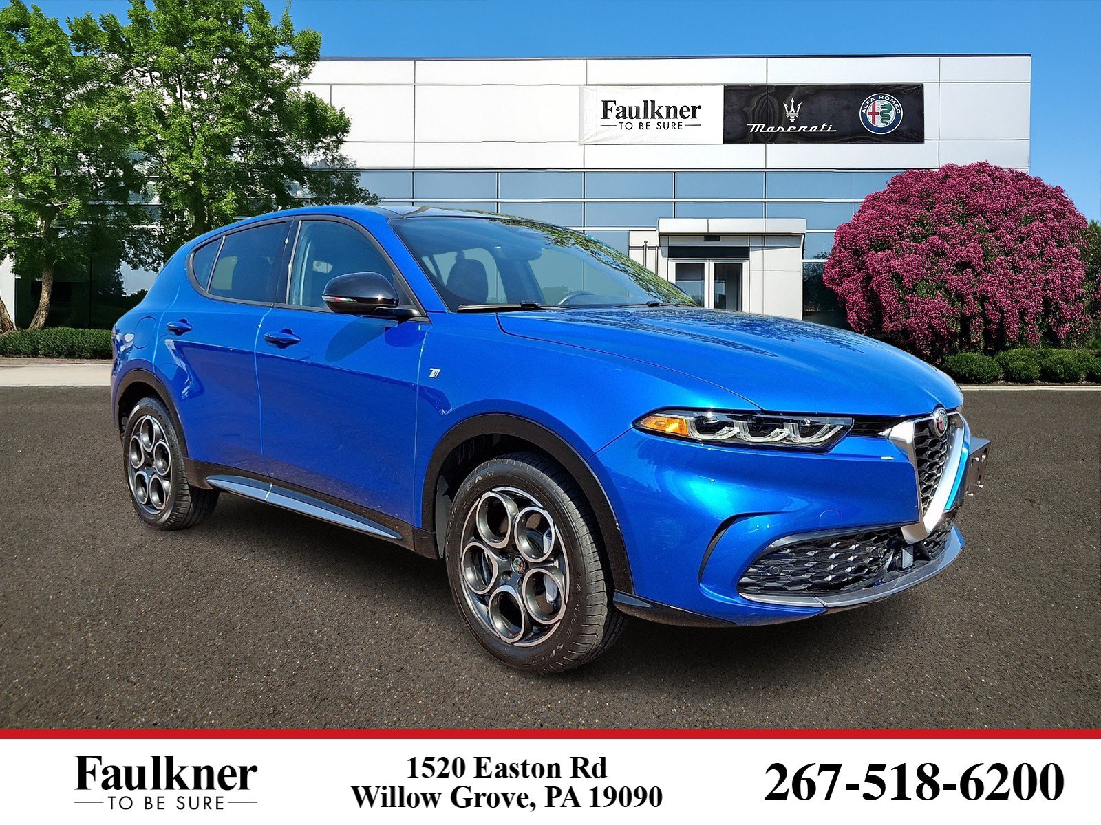 Used 2024 Alfa Romeo Tonale Ti w/ Premium Interior Package AWD/4WD image 1