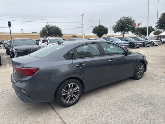 Certified 2022 Kia Forte LXS image 4