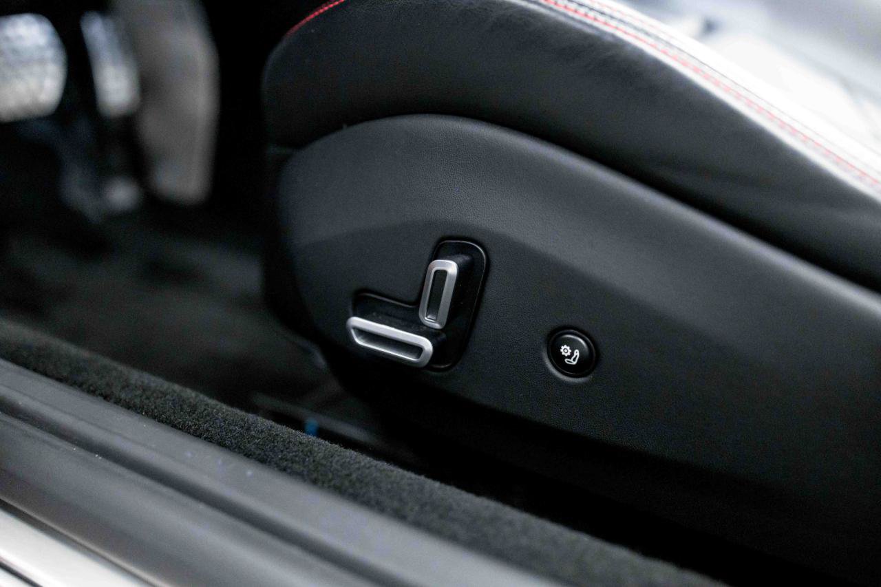 Used 2019 Ferrari Portofino RWD image 49
