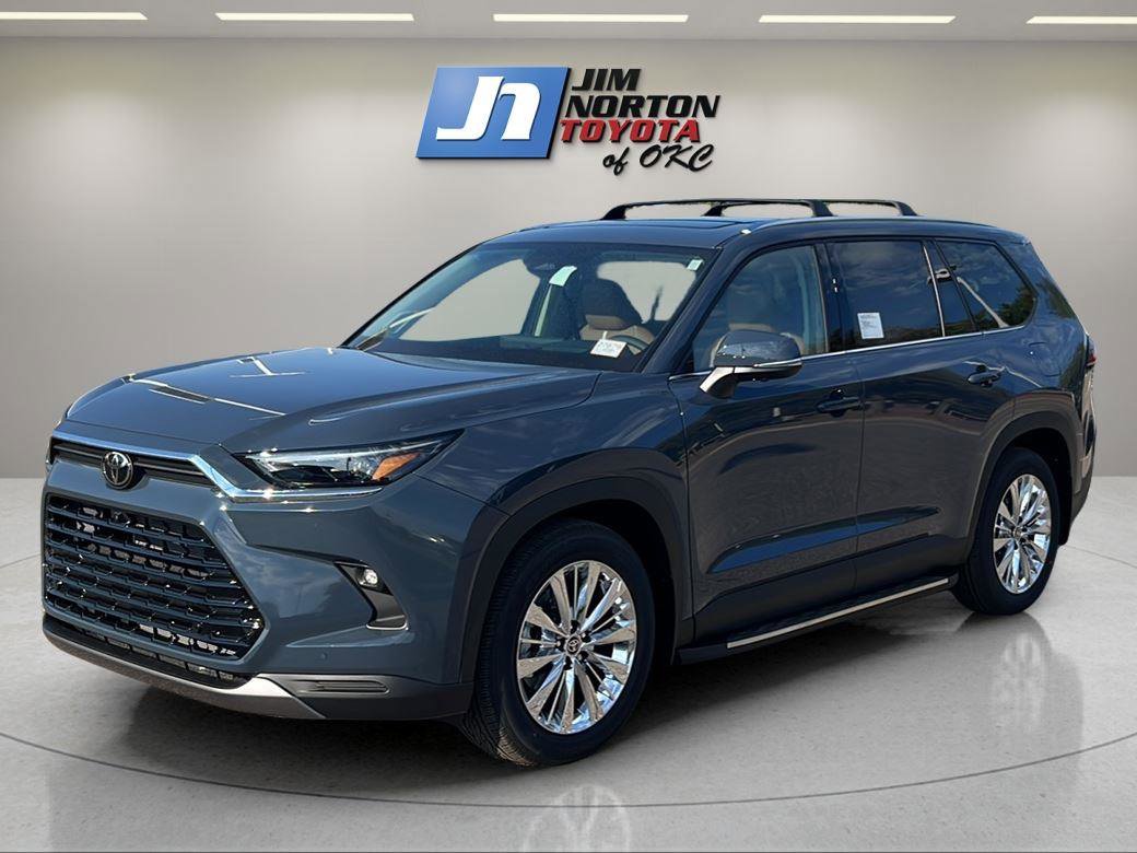 New 2026 Toyota Grand Highlander Platinum image 1