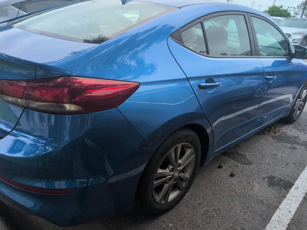 Used 2017 Hyundai Elantra SE FWD image 8