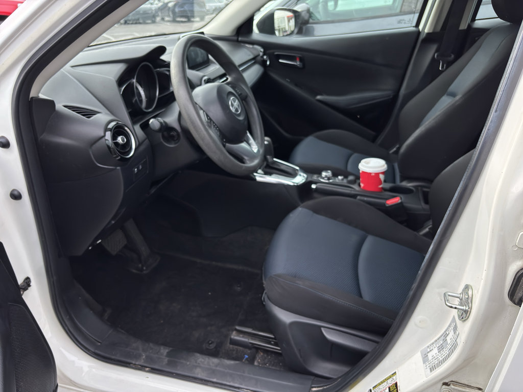 Used 2016 Scion iA FWD image 7