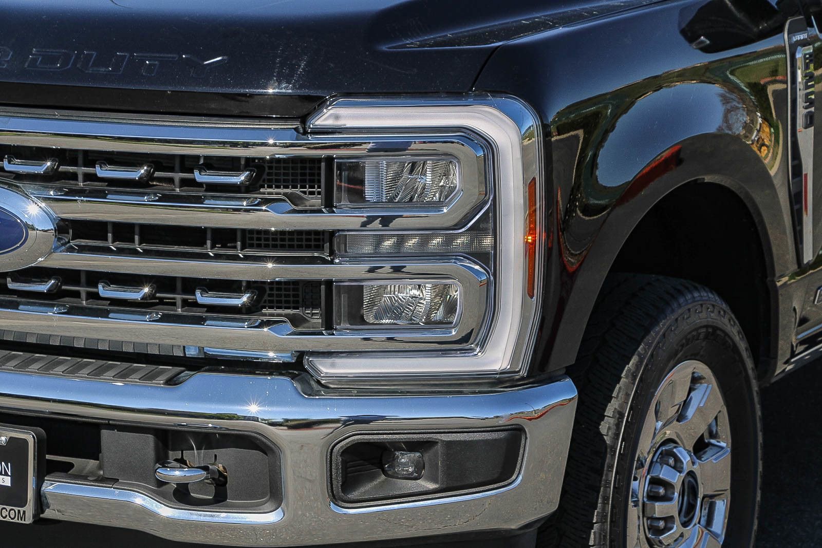 Used 2024 Ford F250 Lariat w/ Chrome Package image 7