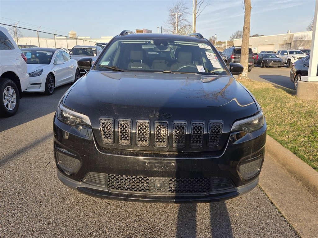 Used 2021 Jeep Cherokee Latitude image 2