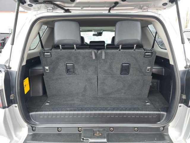 Used 2021 Toyota 4Runner SR5 Premium image 16
