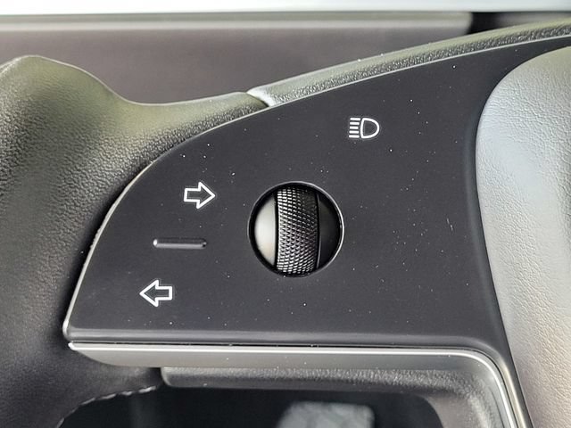 Used 2022 Tesla Model X AWD/4WD image 24