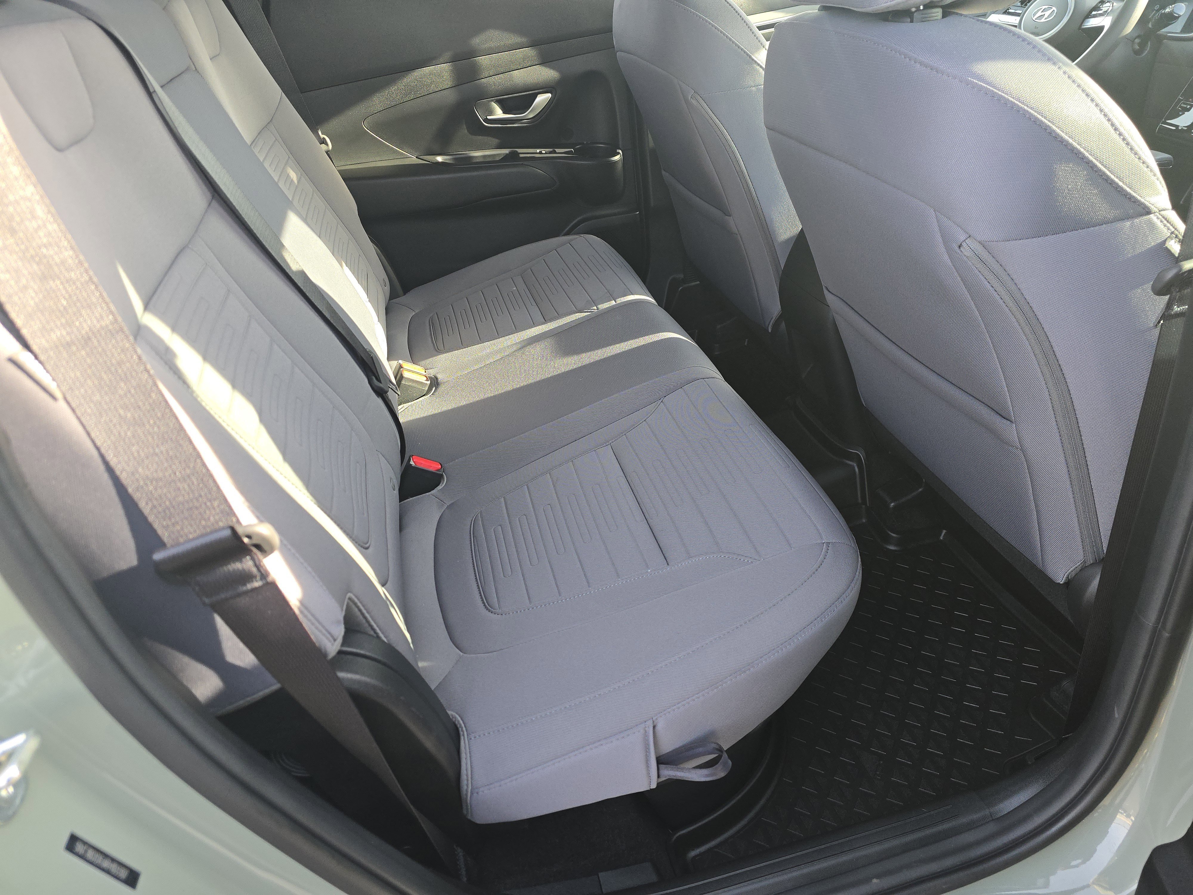 Used 2024 Hyundai Santa Cruz SEL image 15