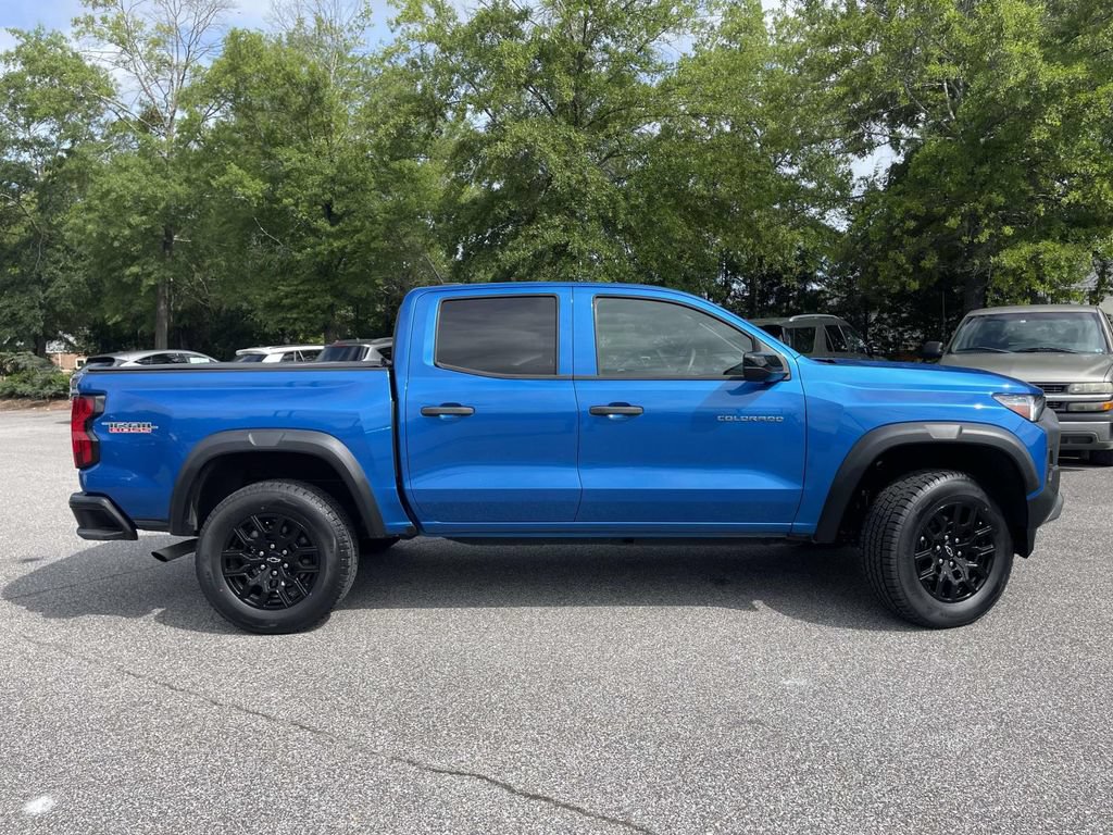 Used 2024 Chevrolet Colorado Trail Boss AWD/4WD image 2