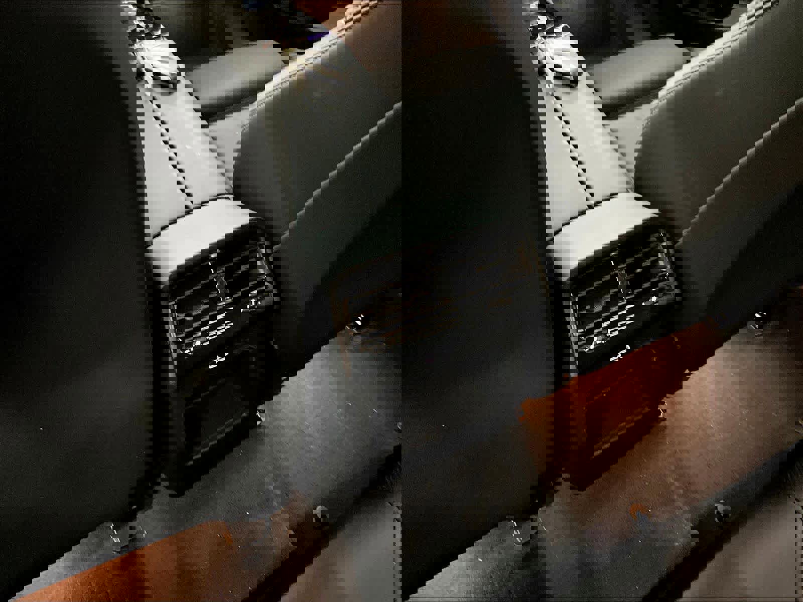 Used 2026 BMW 530i w/ Premium Package image 35