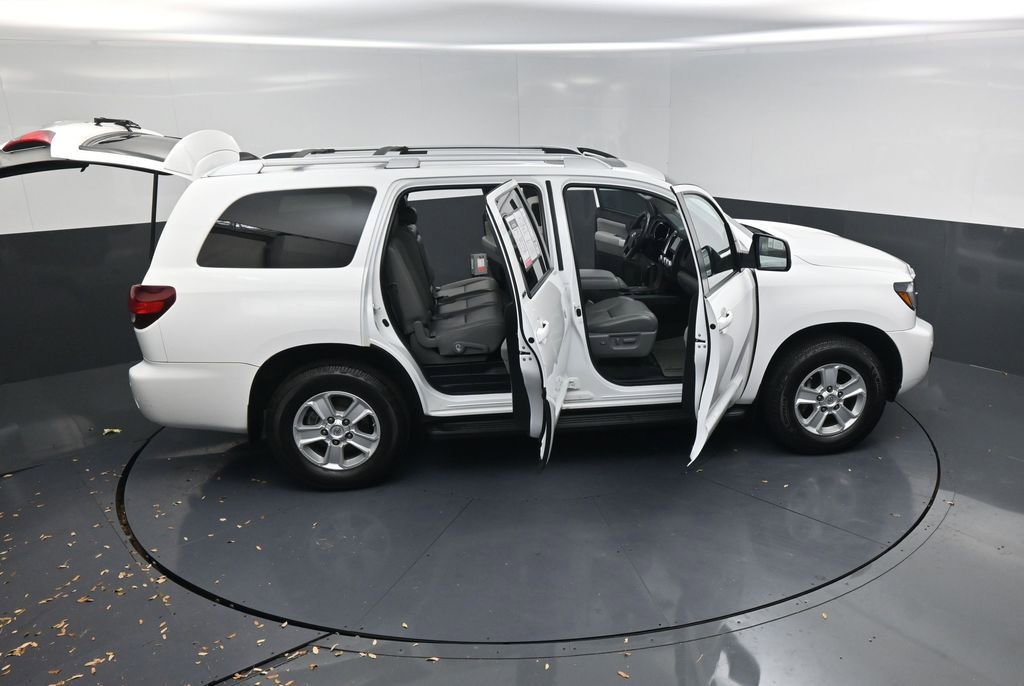 Used 2020 Toyota Sequoia SR5 w/ Premium Package image 24