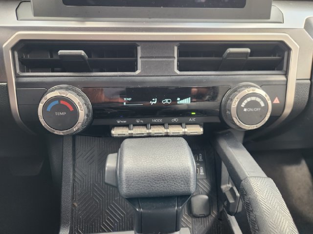 Certified 2025 Toyota 4Runner SR5 AWD/4WD image 17