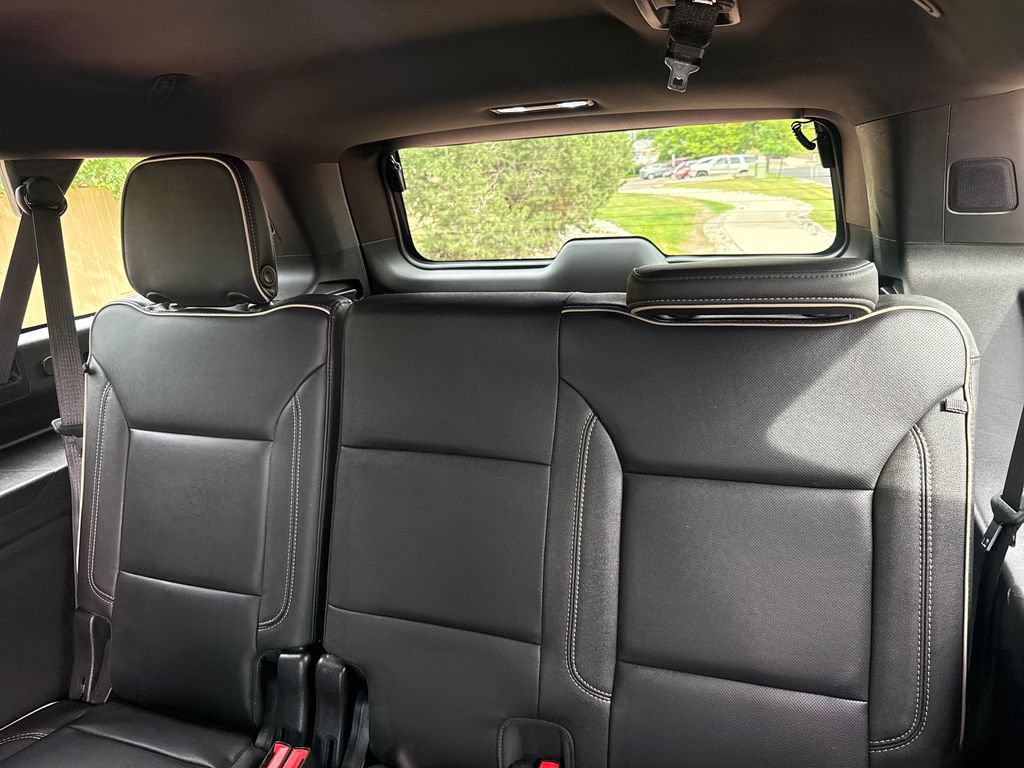 Used 2022 GMC Yukon XL SLT w/ SLT Premium Package AWD/4WD image 22