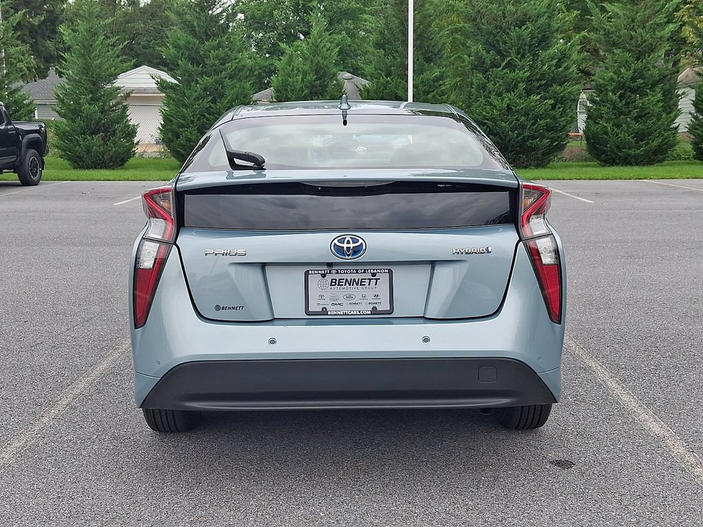 Certified 2018 Toyota Prius Three FWD image 5