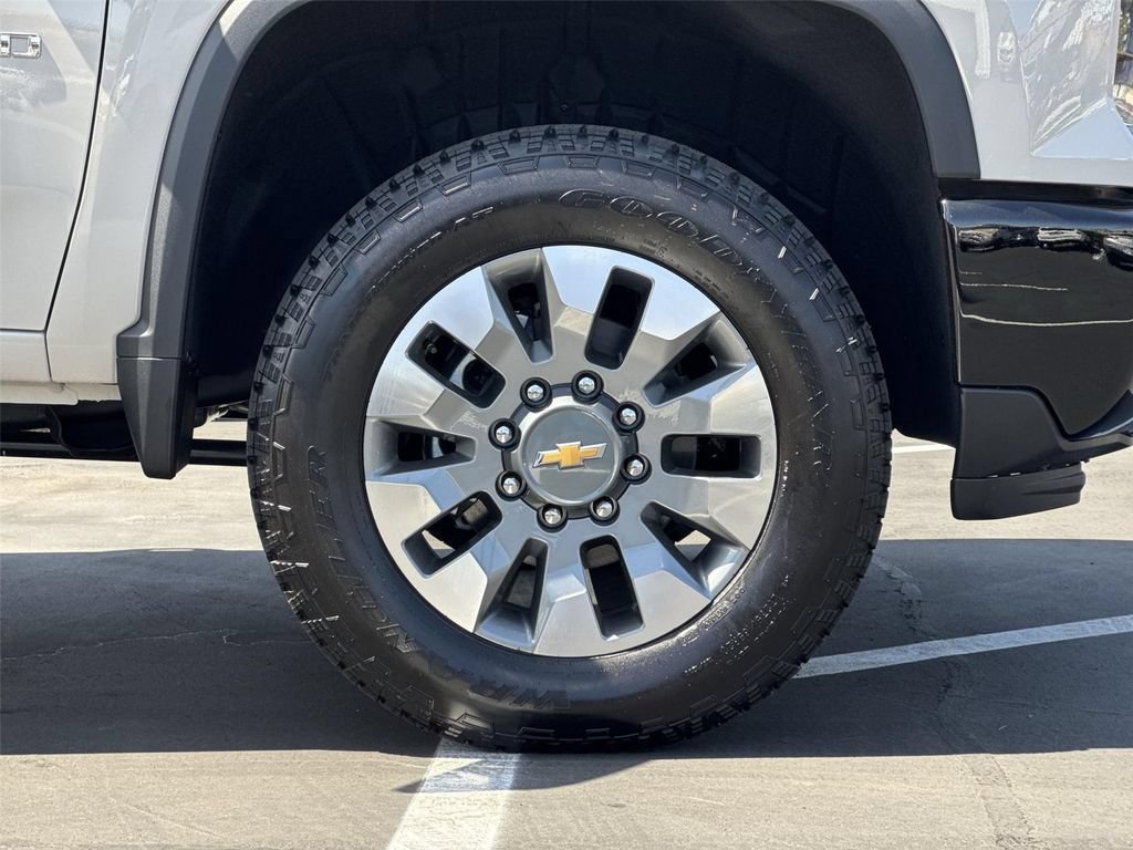 New 2026 Chevrolet Silverado 2500 Custom w/ Custom Value Package AWD/4WD image 34