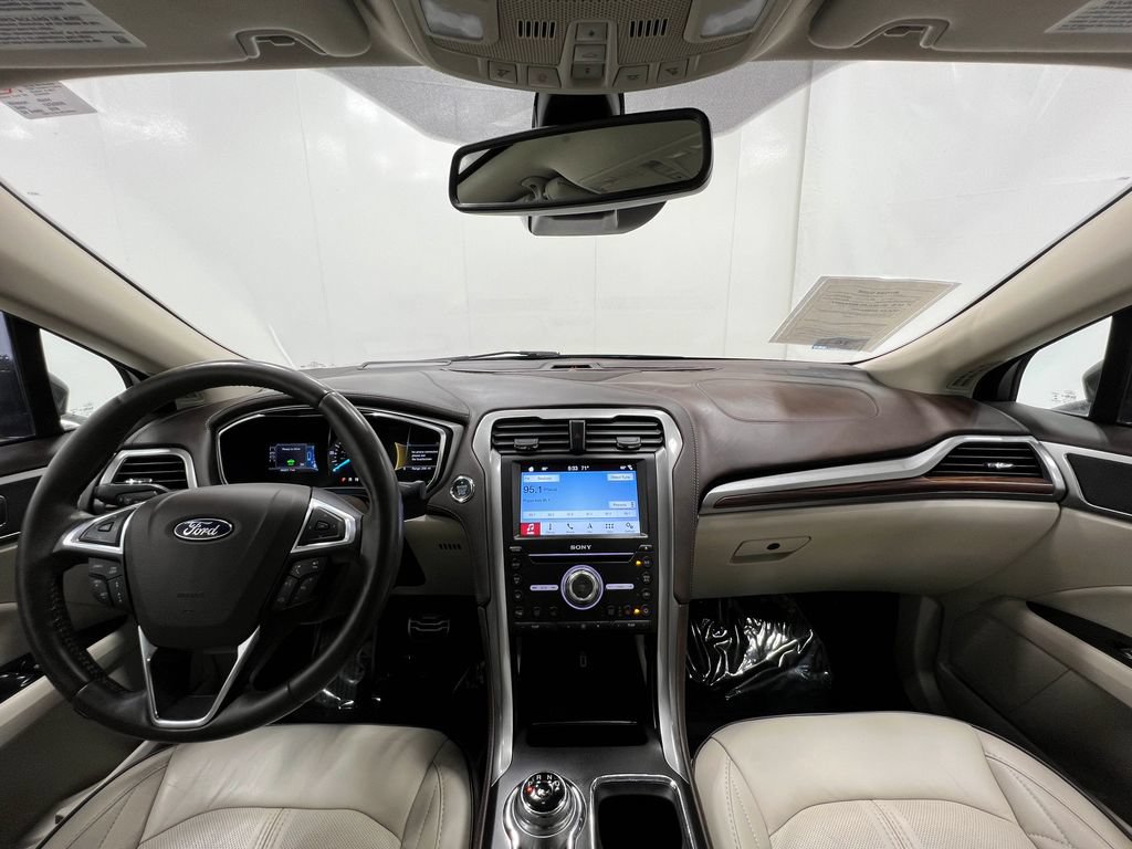 Used 2017 Ford Fusion Energi Platinum FWD image 20