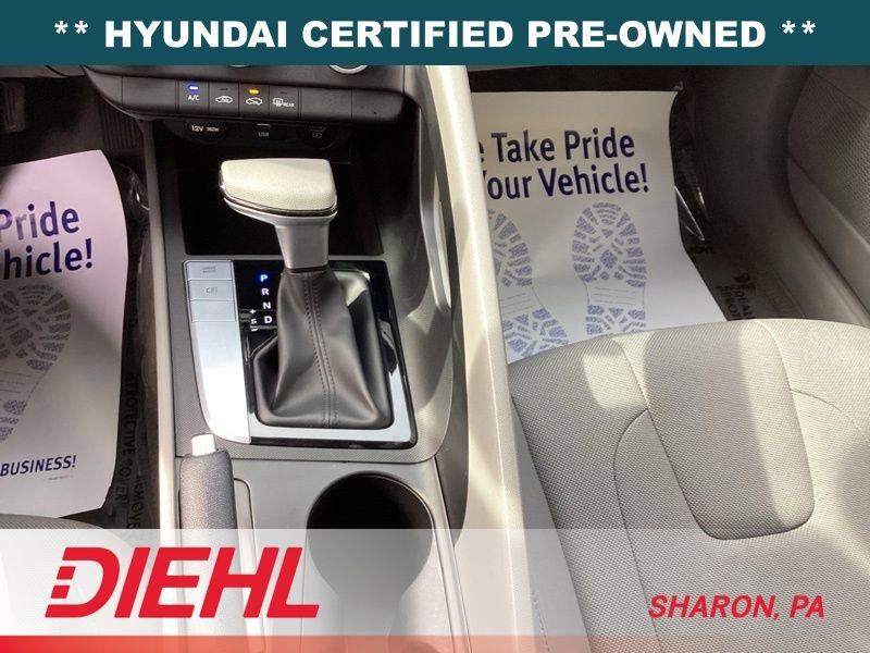 Used 2024 Hyundai Elantra SE image 25