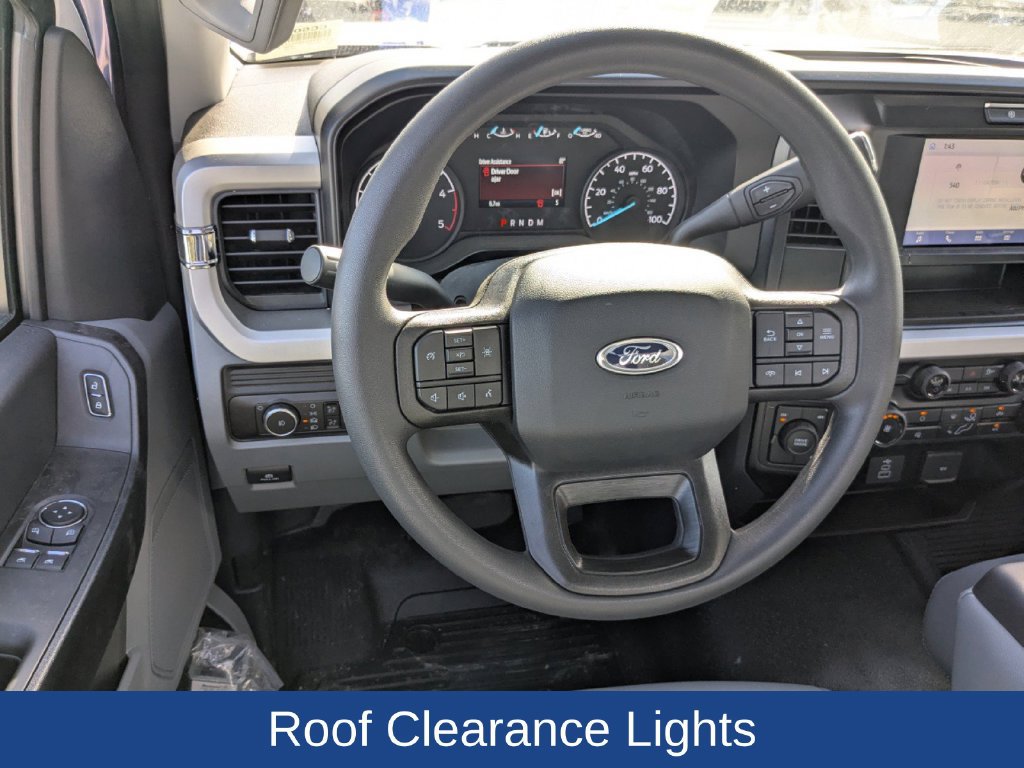 Used 2025 Ford F550 4x4 Regular Cab Super Duty image 14