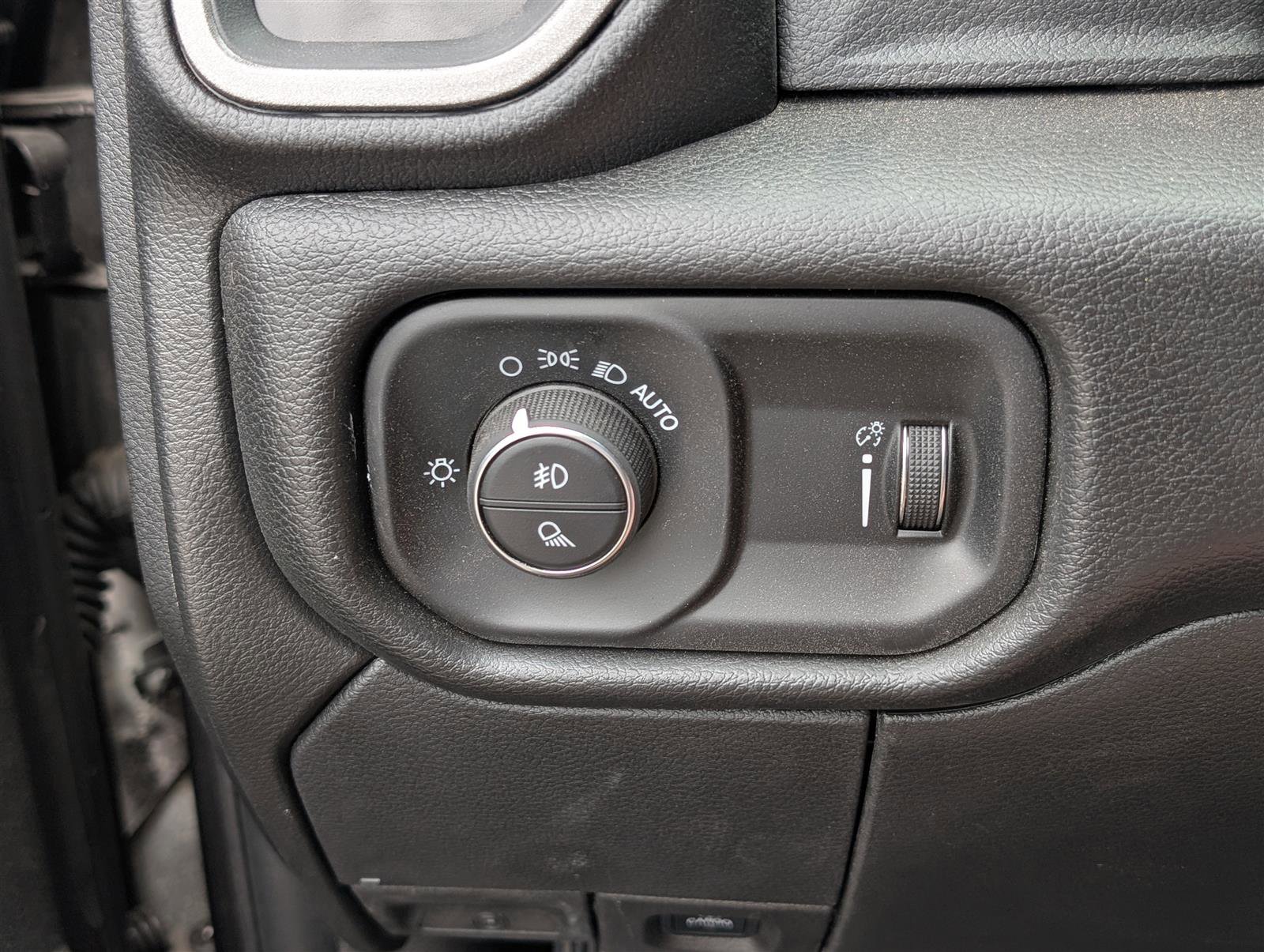 New 2025 RAM 2500 Tradesman image 16