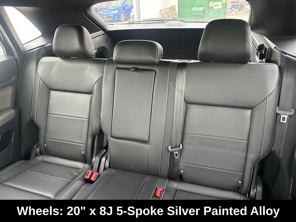 Used 2022 Volkswagen Atlas Cross Sport SE image 17