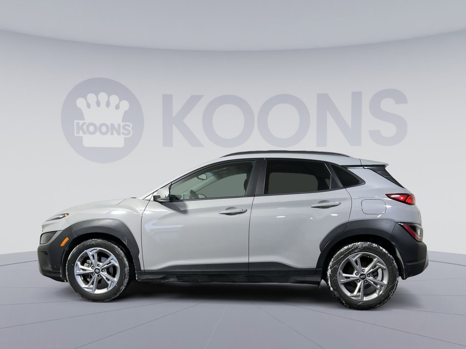 Used 2023 Hyundai Kona SEL w/ Convenience Package image 2