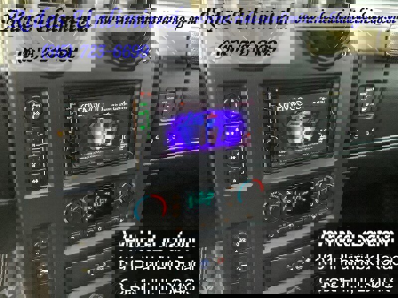 Used 2005 HUMMER H2 SUT w/ Preferred Equipment Group image 16