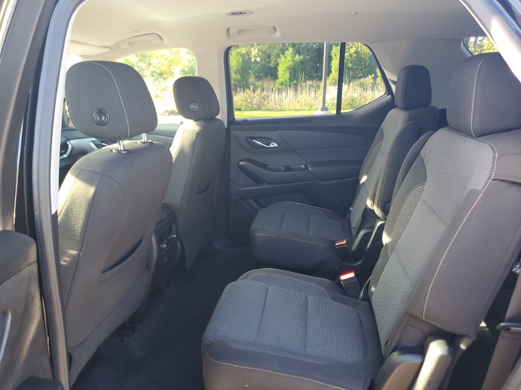 Used 2019 Chevrolet Traverse LT FWD image 26