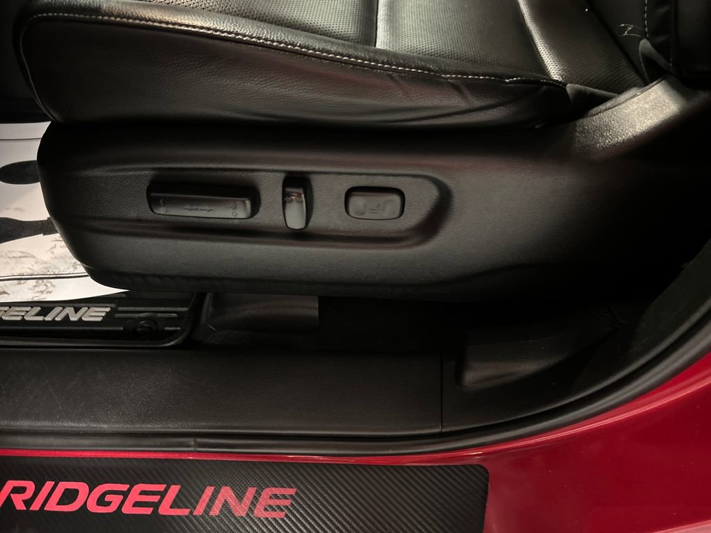 Used 2023 Honda Ridgeline RTL-E image 11