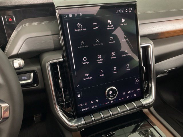 New 2026 GMC Yukon Denali w/ Denali Reserve Package AWD/4WD image 22