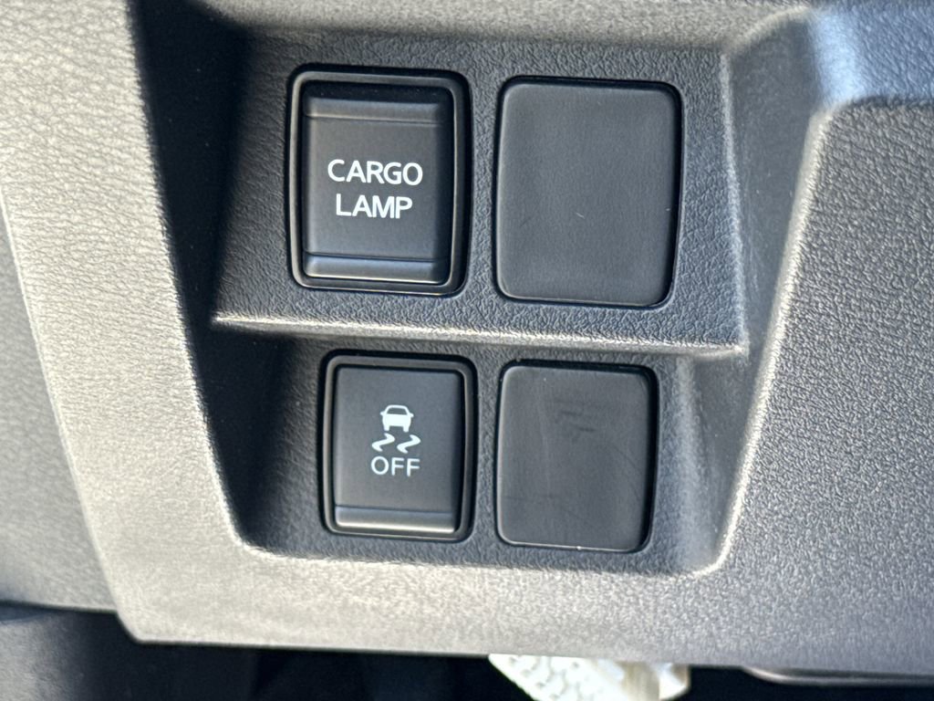 Certified 2022 Nissan Frontier SV RWD image 36