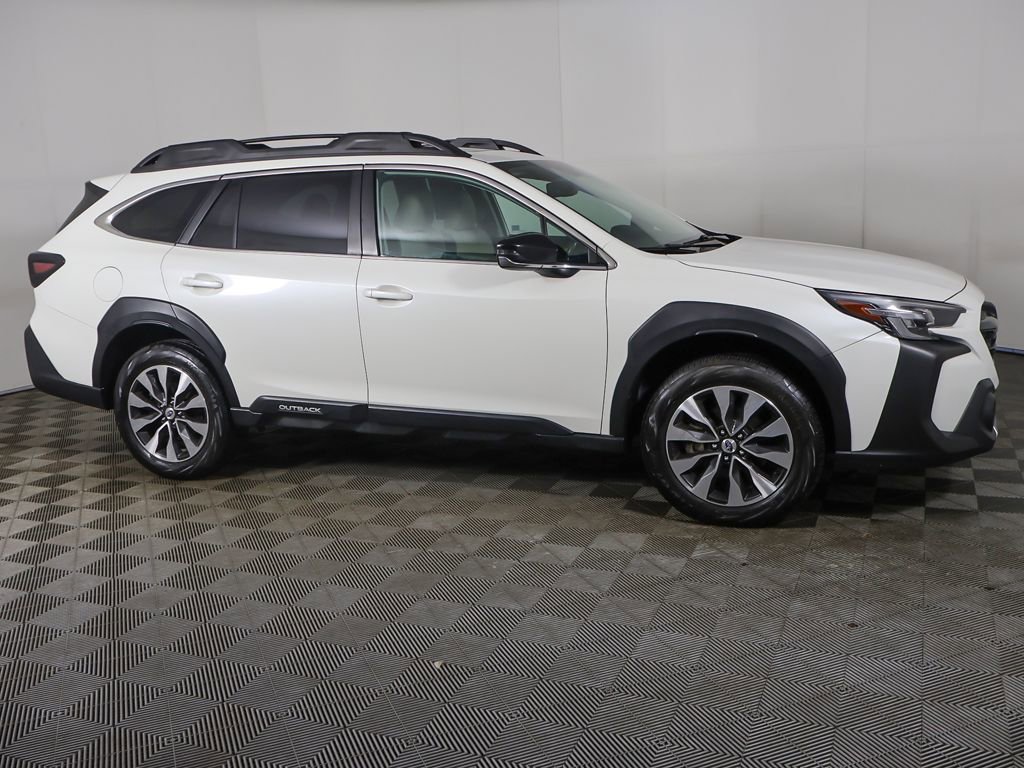 Used 2023 Subaru Outback Limited XT AWD/4WD image 22