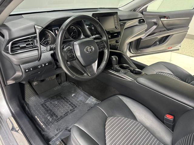 Used 2024 Toyota Camry SE FWD image 12