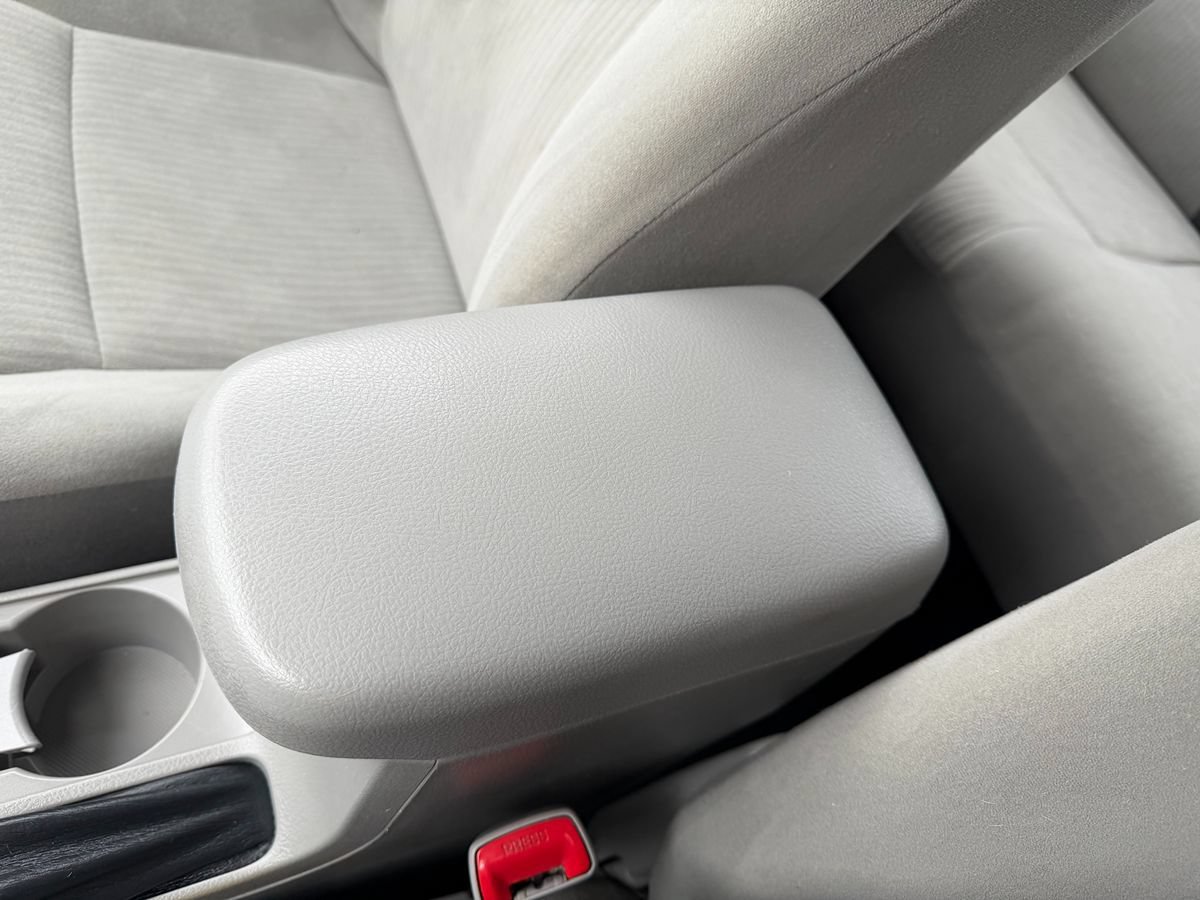 Used 2010 Toyota Corolla XLE FWD image 18