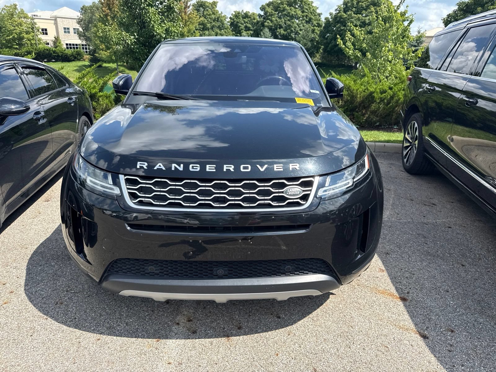 New 2026 Land Rover Range Rover Evoque S AWD/4WD image 2