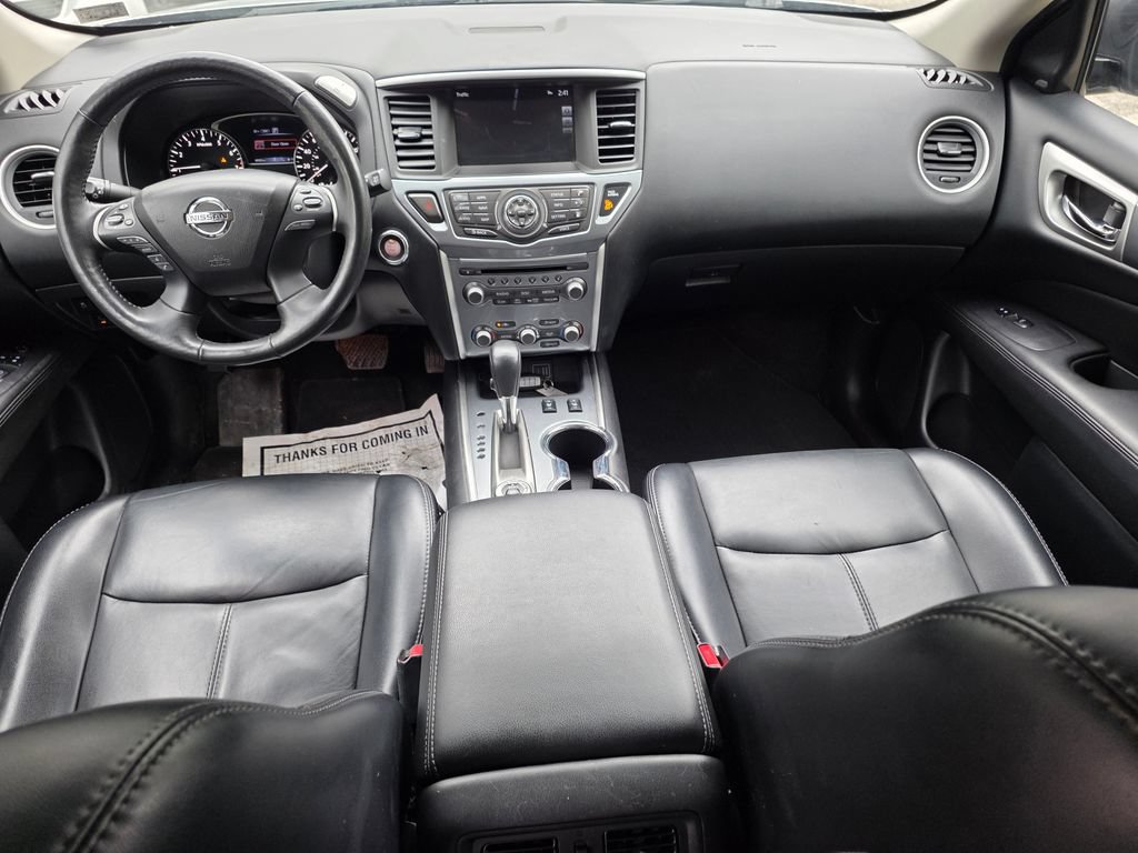 Used 2019 Nissan Pathfinder SL AWD/4WD image 9