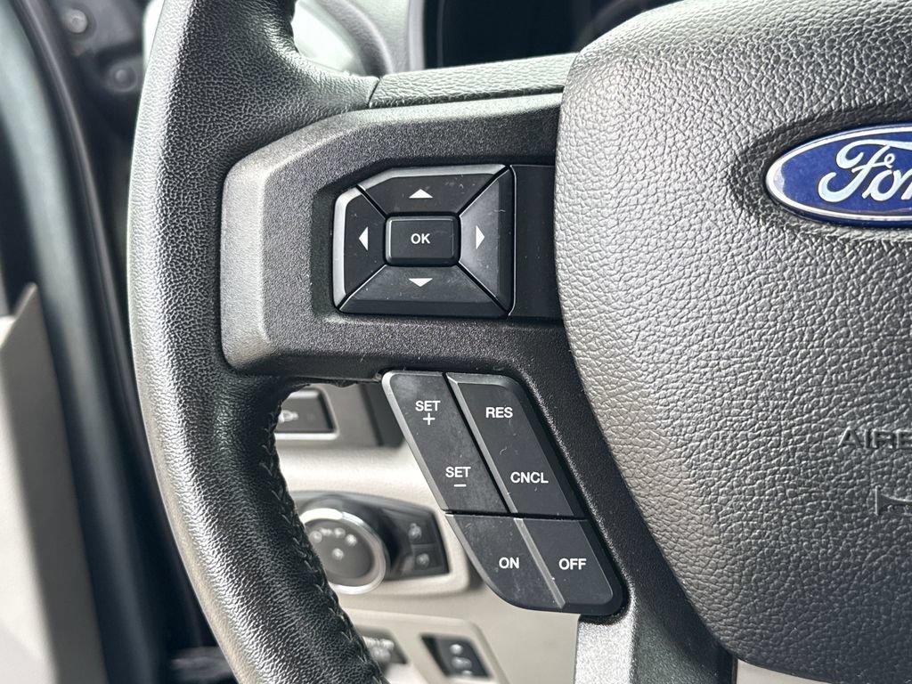 Used 2018 Ford F150 XLT w/ Equipment Group 302A Luxury AWD/4WD image 15