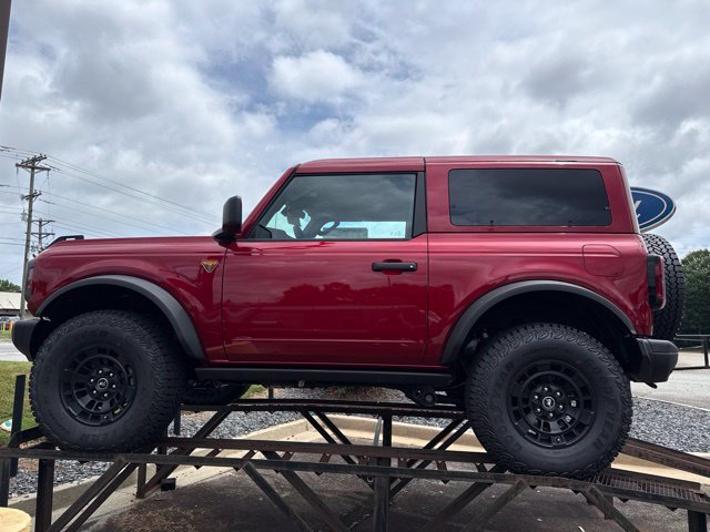 New 2026 Ford Bronco Badlands AWD/4WD image 3
