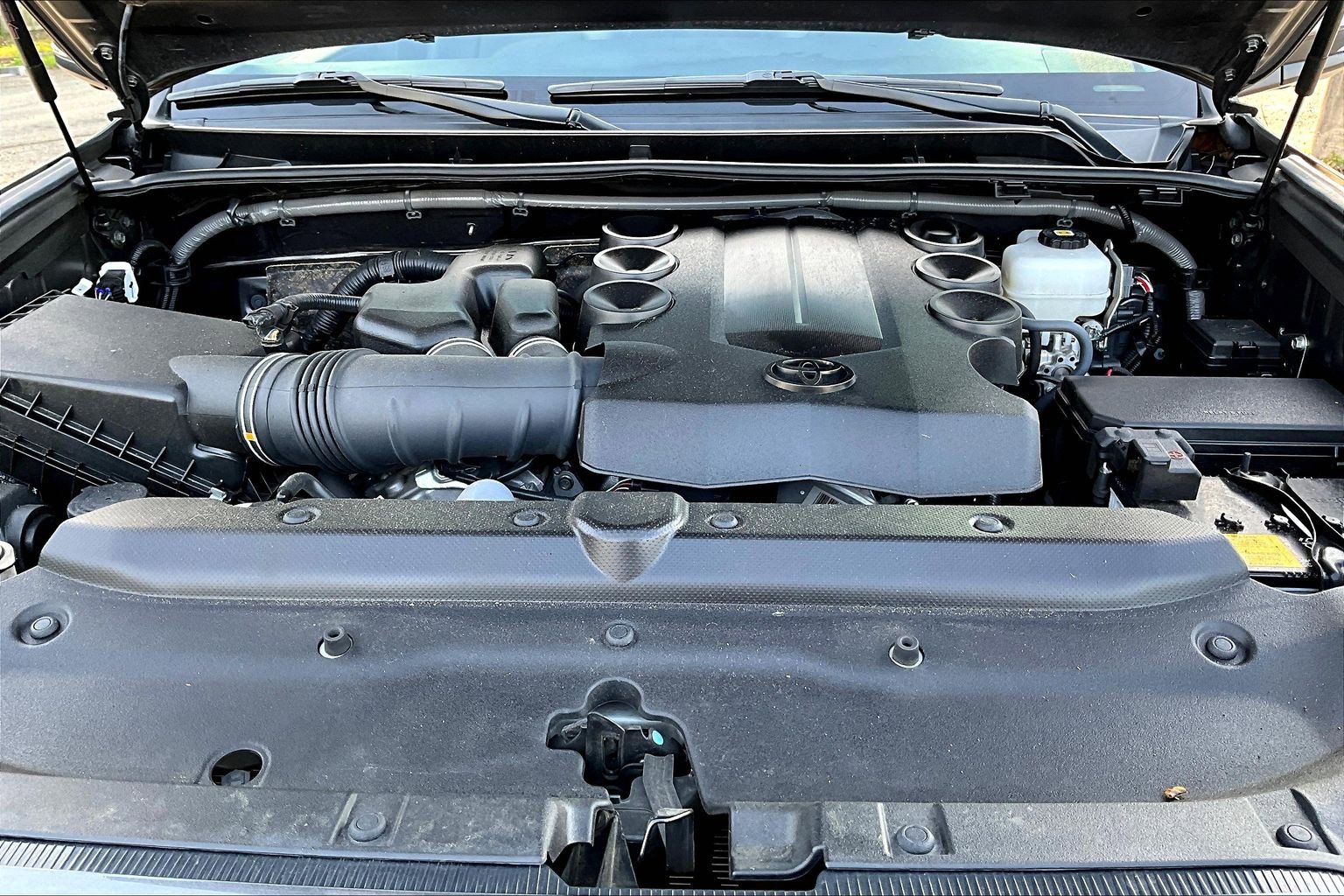 Used 2022 Toyota 4Runner Limited image 10