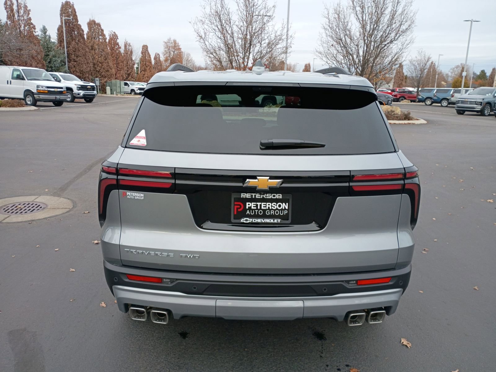 New 2026 Chevrolet Traverse LT image 12