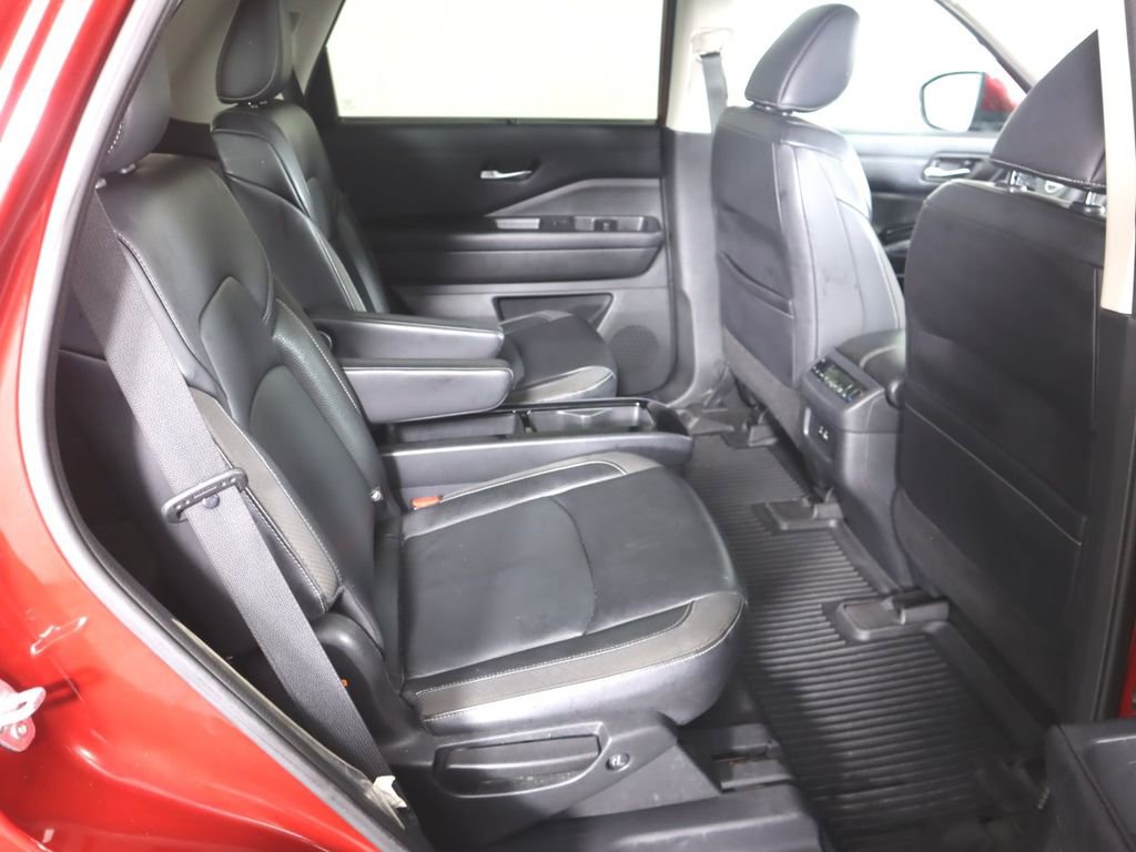 Used 2022 Nissan Pathfinder SL w/ SL Premium Package image 29