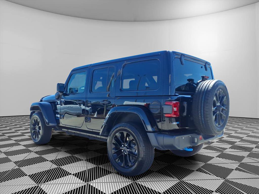 Certified 2024 Jeep Wrangler Unlimited Sahara AWD/4WD image 24