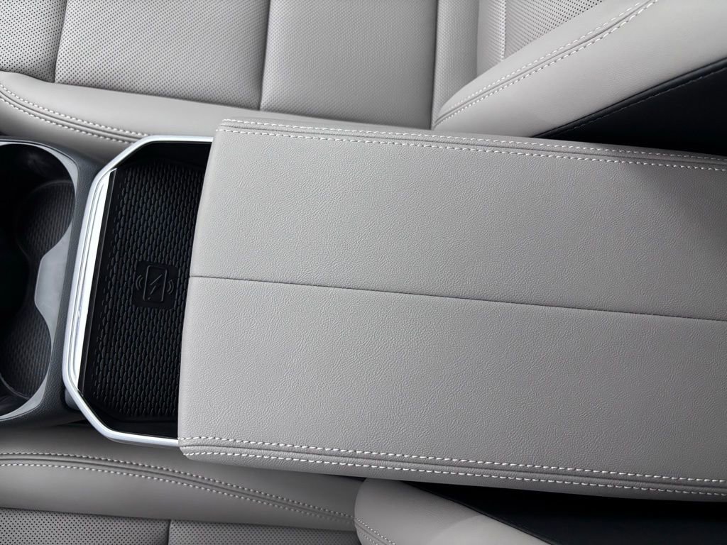 New 2026 GMC Terrain Elevation w/ Elevation Premium Package image 30