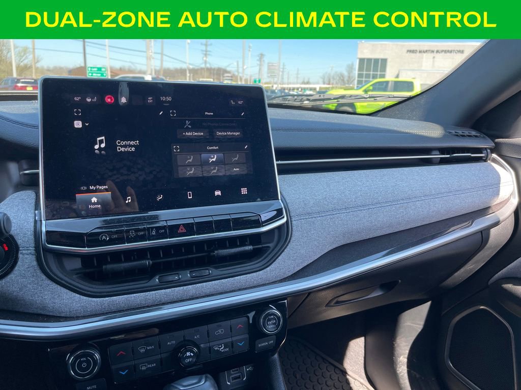 Used 2023 Jeep Compass Latitude w/ Convenience Group image 19